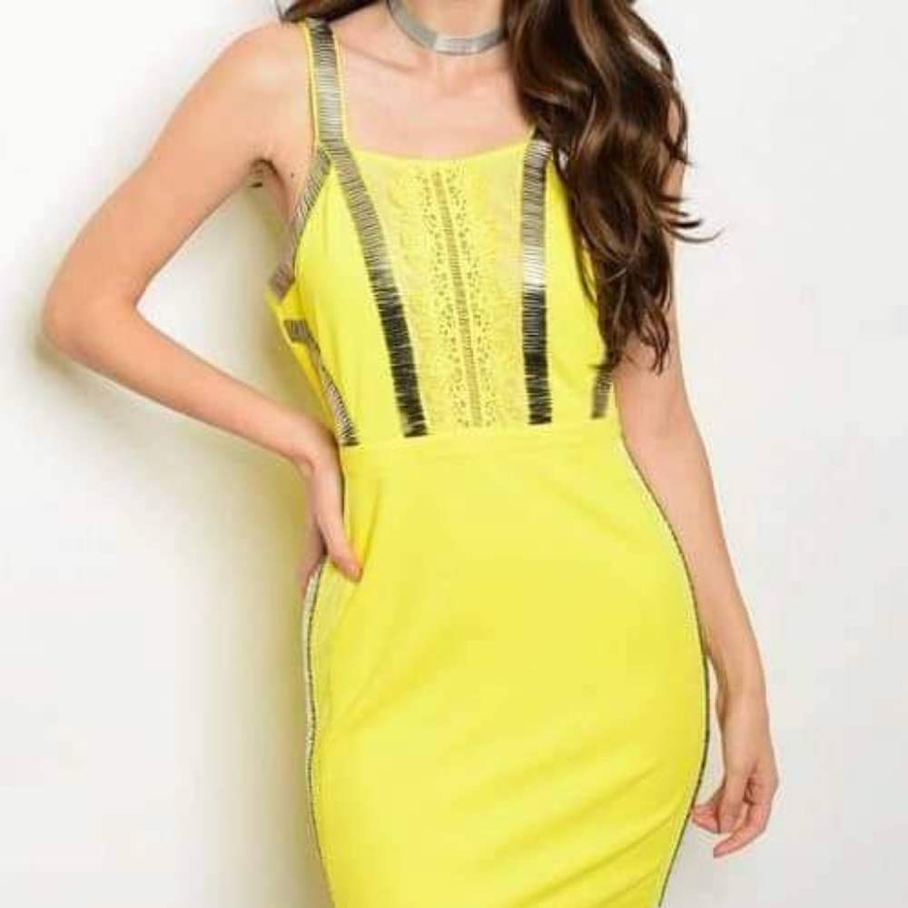Dresse - Picture 2 of 2